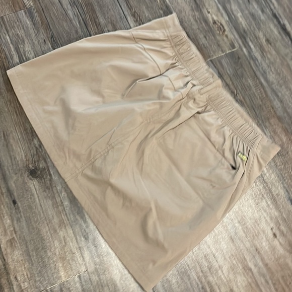 SOLSTICE Nylon Hiking Skort Size Medium - Picture 6 of 10